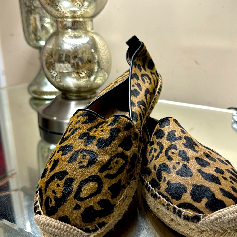 Authentic Jimmy Choo slippers used ones very comfortable